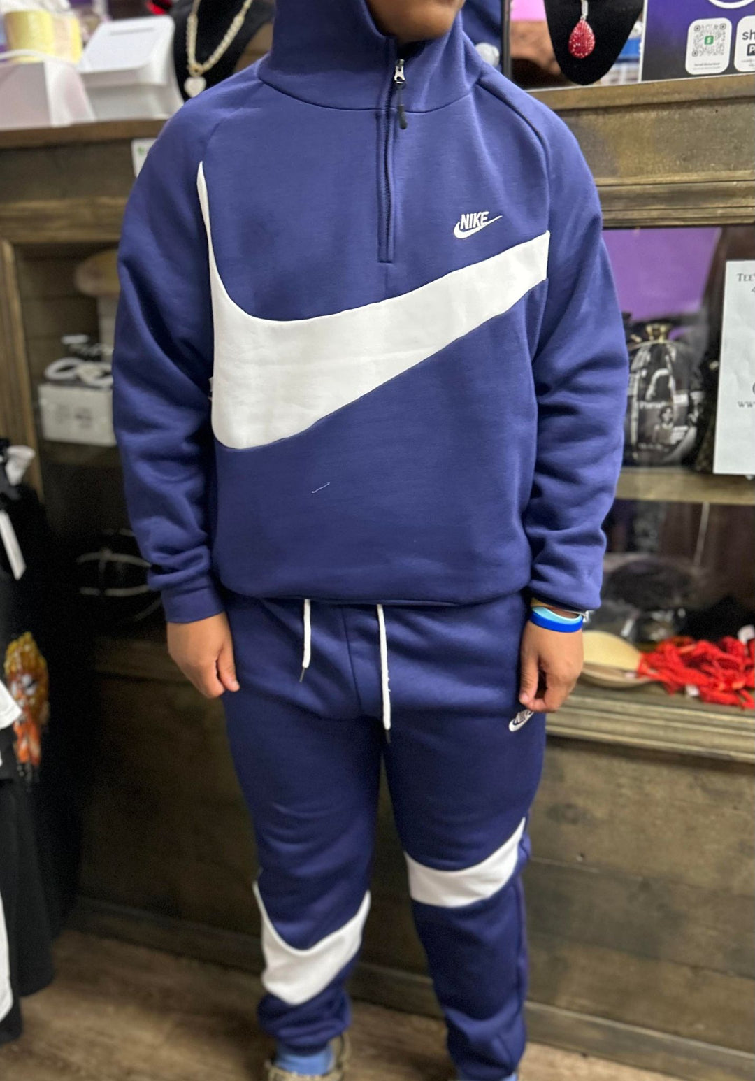 Nike Tech & Sweatsuit